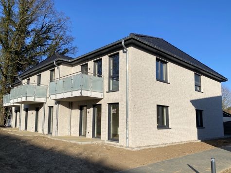 Geräumig und komfortabel: Hochwertige Neubauwohnung mit Terrasse, 21435 Stelle, Erdgeschosswohnung