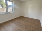 Kinderzimmer oder Büro - Geräumig und komfortabel: Hochwertige Neubauwohnung mit Terrasse