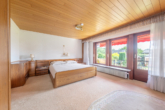 Schlafzimmer - Haus mit kleiner Halle