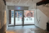 Eingangsbereich - Ladenfläche in der Winsener City!