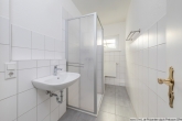 Duschbad EG - Zwei Wohneinheiten, ein Preis