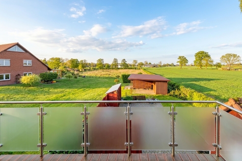 Freie Dachgeschosswohnung mit Traumausblick ins Grüne!, 21423 Winsen (Luhe), Dachgeschosswohnung
