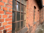 Fassade der Werkstatt - Denkmalcharme und Loftflair: Villa mit ehemaliger Werkstatt