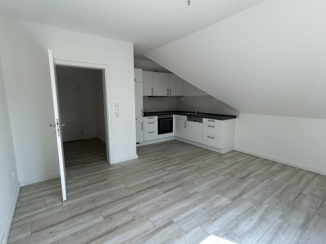 Modern mit sonniger Dachterrasse!, 21271 Hanstedt, Dachgeschosswohnung