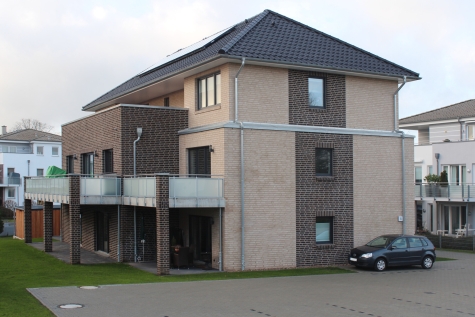 Charmante Single Wohnung mit Terrasse, 21423 Winsen (Luhe), Erdgeschosswohnung