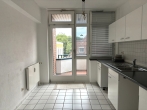 Küche mit Balkon - Großzügige Stadtwohnung!