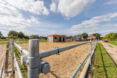 Reitplatz - Moderne Wohnidylle mit eigener Pferdehaltung