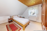 Schlafzimmer - Sonntagsbesichtigung am 18.05.2025 um 10 Uhr.