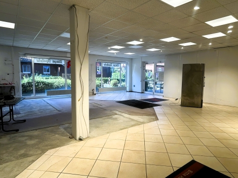 Praxis und Gewerbeflächen im Ortskern!, 21376 Salzhausen, Büro/Praxis