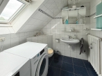 Bad - Helle und großzügige 4-Zimmer-Wohnung mit Garten