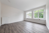 Büro rechts - Büroräume in modernem Geschäftshaus!