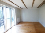 Schlafzimmer im DG mit Balkon - Wohnen wo andere Urlaub machen – idyllisches Zuhause im Grünen