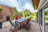 Blick in den eigenen Garten - Moderner Wohnstandard in familienfreundlicher Umgebung!