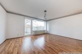 Wohnzimmer - Sonntagsbesichtigung am 18.05.2025 um 10 Uhr.