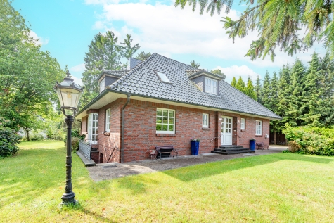 Einfamilienhaus mit Klasse, 21220 Seevetal, Einfamilienhaus