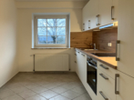 Moderne Einbauküche - Ihr neues Zuhause: sanierte Wohnung mit Balkon