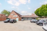 Parkfläche - Fitnessstudio