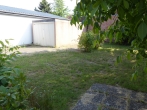 Garage - Ruhiger Wohnen im Grünen: Doppelhaushälfte mit Garten