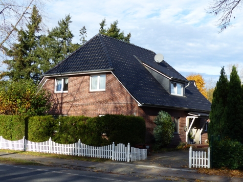 Dreifamilienhaus in Rottorf + kleinem Bauplatz, 21423 Rottorf, Mehrfamilienhaus