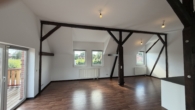Wohnzimmer - Licht, Raum und Charakter stilvolles Wohnen mit offenen Wohnbereich