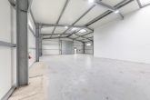 Hallenansicht 5 - Gewerbe-, Lager- oder Werkstatthalle inklusive Büro!
