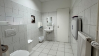 Behinderten-WC - Große Bürofläche mitten in Winsen!