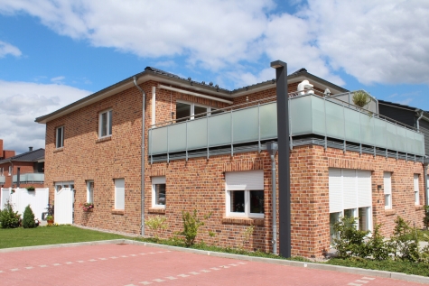 Nur für Senioren: Gepflegte Terrassenwohnung, 21423 Winsen (Luhe), Erdgeschosswohnung