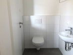 Gäste-WC - Willkommen Zuhause: Moderne Doppelhaushälfte