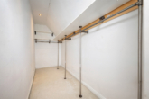 Ankleidezimmer - Durchdachtes Architektenhaus am Feldrand!