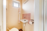 Gäste-WC - Haus mit Sanierungsbedarf in ruhiger Wohnlage