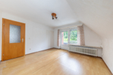Wohnzimmer DG - Wohnen im Grünen!