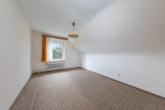 Zimmer DG - Wohnen im Grünen!