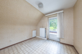 Zimmer oder Küche im DG - Wohnen im Grünen!