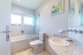 Badezimmer Erdgeschoss - Charmanter Winkelbungalow in ruhiger Lage!