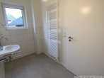 Duschbad mit Fenster - Bezugsfertig – letzte Chance auf eine 4-Zimmer-Wohnung.