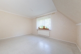 Schlafzimmer 2 - Doppelhaushälfte in familiärer Lage
