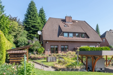 Doppelhaushälfte in familiärer Lage, 21079 Hamburg Langenbek, Doppelhaushälfte